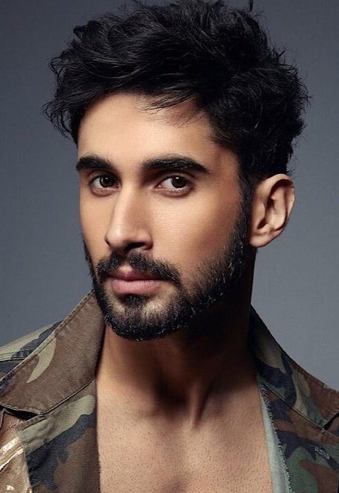 拉克什·拉尔瓦尼 Laksh Lalwani照片