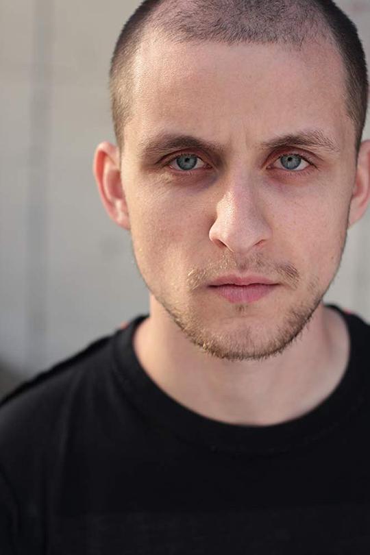 艾纳库斯克 Einar Kuusk照片