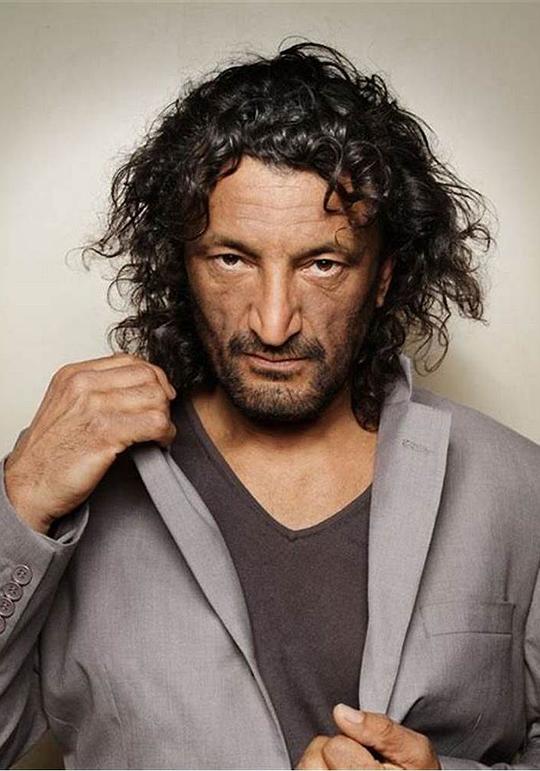 阿菲·班·巴德拉 Affif Ben Badra照片