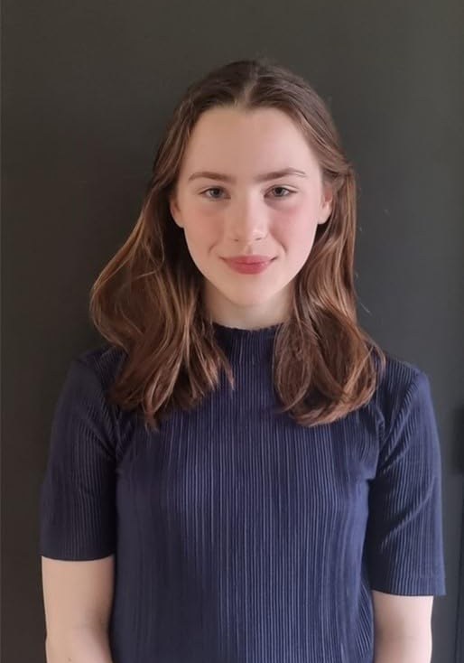 罗莎·范·露温 Rosa van Leeuwen照片