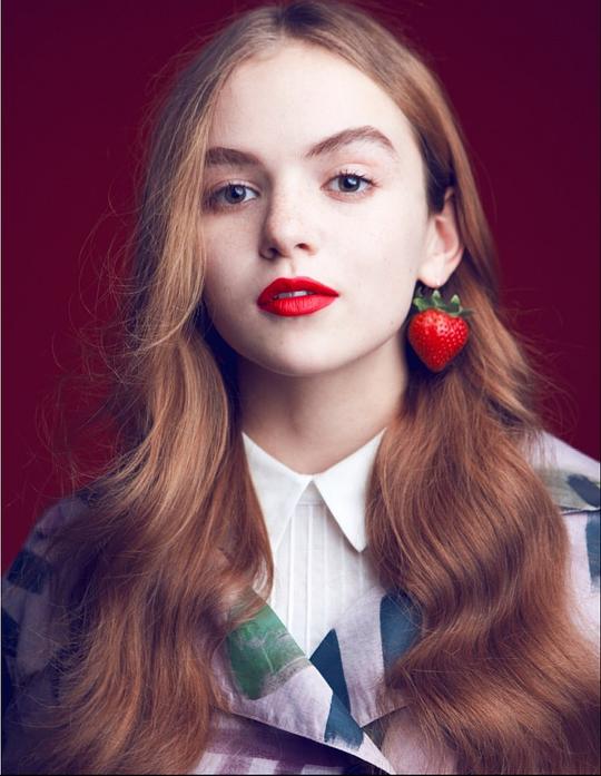 摩根·塞勒 Morgan Saylor照片