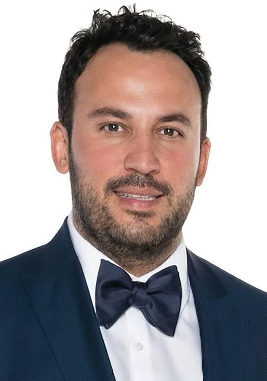 费里特·阿克图克 Ferit Aktug照片