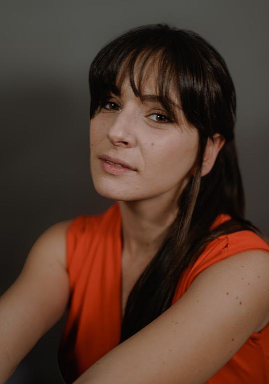 阿里安娜·塞劳 Arianna Serrao照片