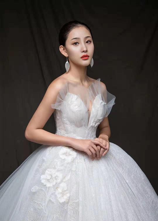 许子吟 Ziyin Xu照片