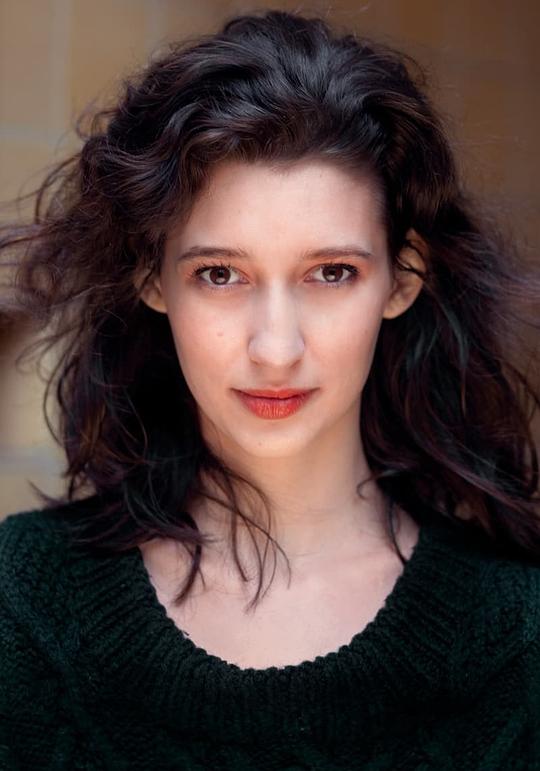 玛蒂尔德·欧尔曼 Mathilde Irrmann照片