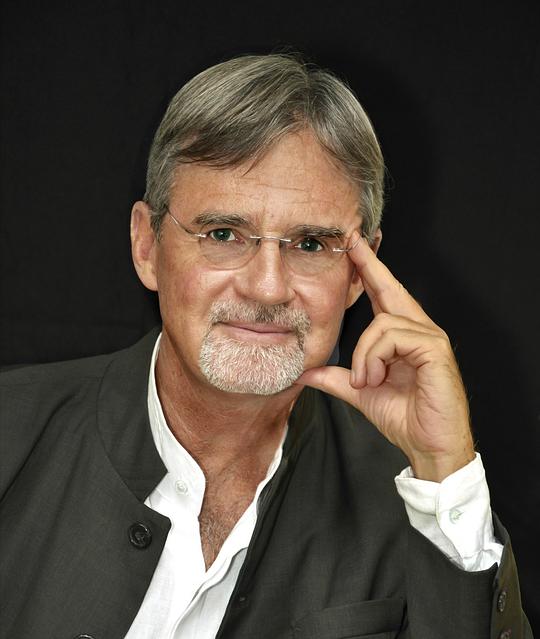 凯·伯德 Kai Bird照片