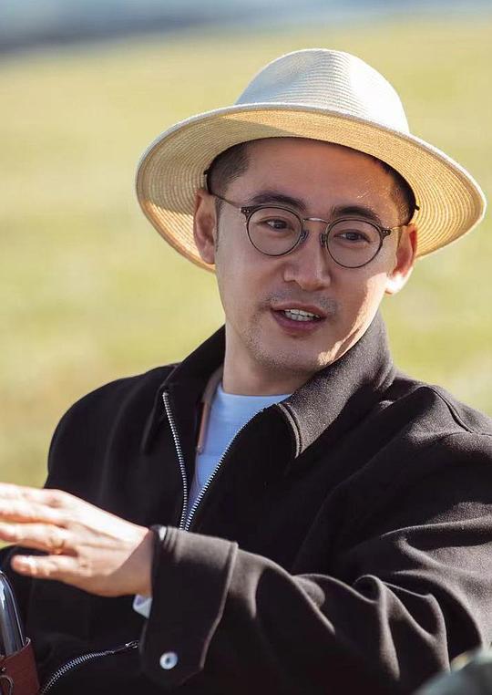 魏巍 Wei Wei照片