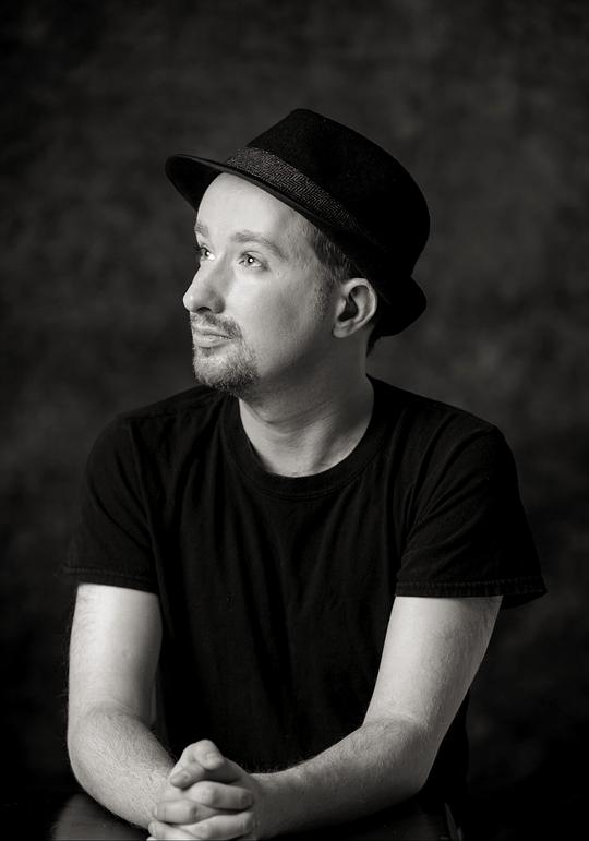 凯西·麦特卡尔菲 Casey Metcalfe照片