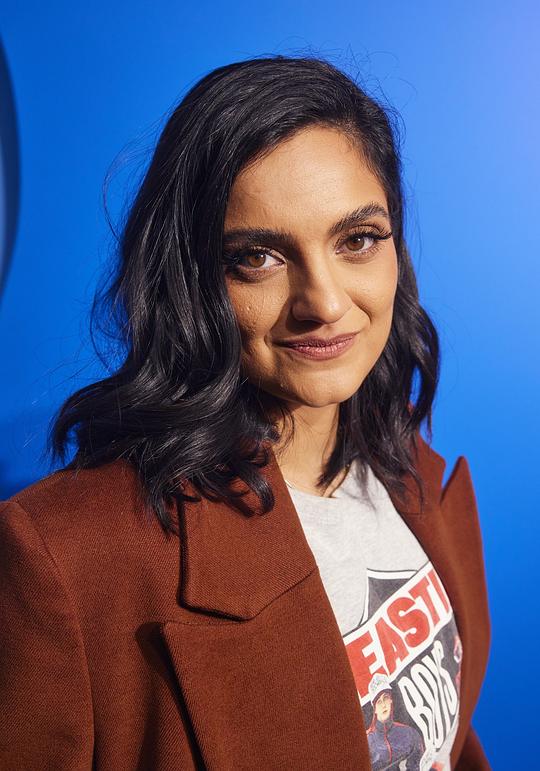 奈妲·曼佐尔 Nida Manzoor照片