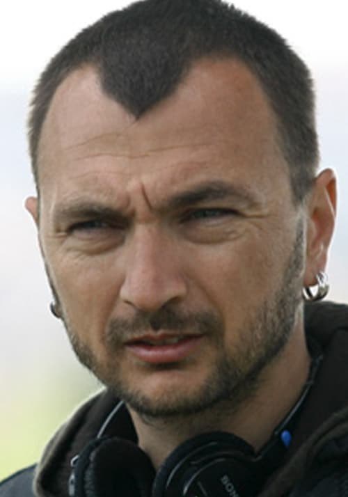 乌鲁克·巴伊拉克塔尔 Uluç Bayraktar照片