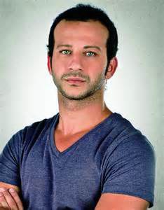 蕾扎.柯卓奥古鲁 Riza Kocaoglu照片