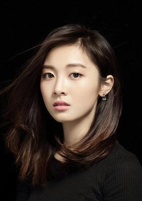 邵芸 Yun Shao照片