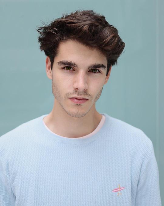 阿尔瓦罗·梅尔 Álvaro Mel照片