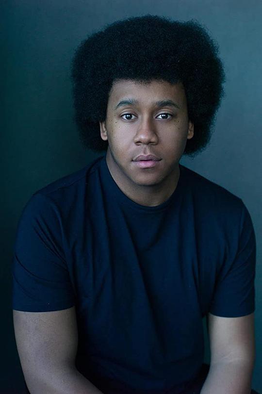 乔纳森·朱尔斯 Jonathan Jules照片