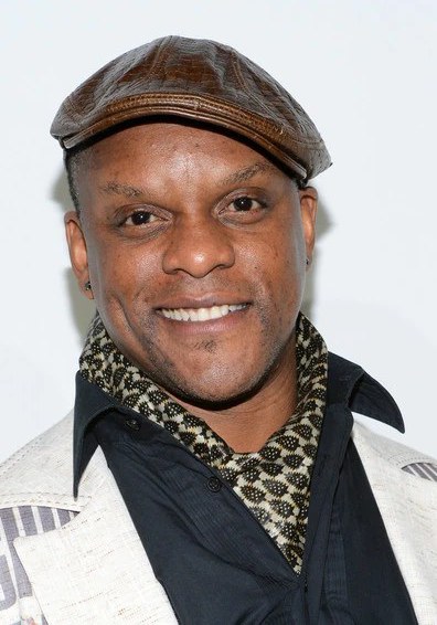 凯文·曼波 Kevin Mambo照片