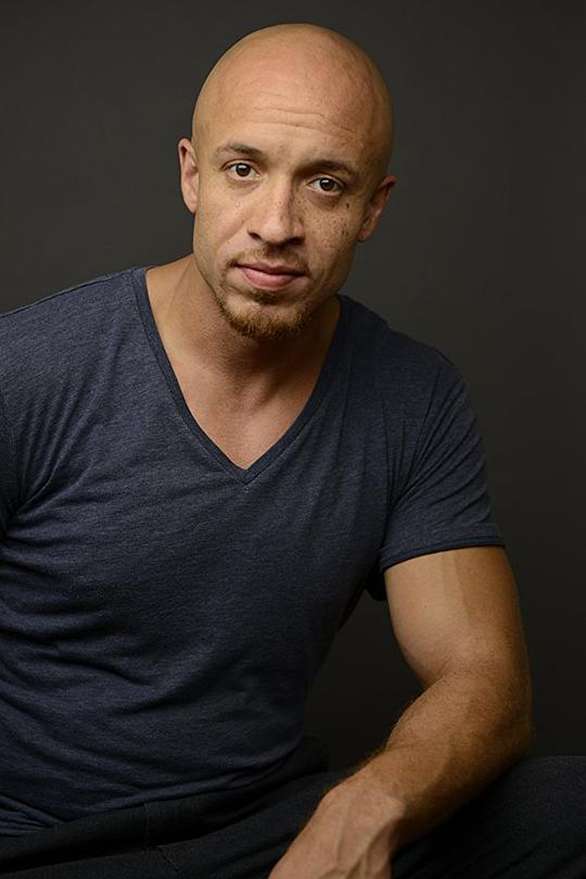 凯林·多瑞尔·琼斯 KeiLyn Durrel Jones照片