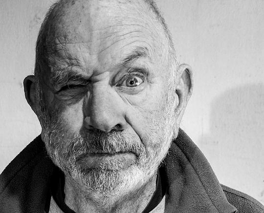 诺尔曼·布里斯基 Norman Briski照片