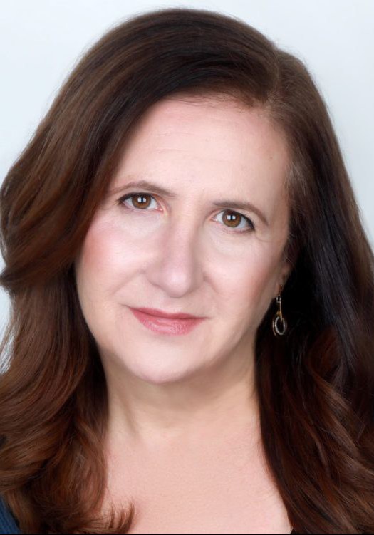 蒂娅·莱辛 Tia Lessin照片