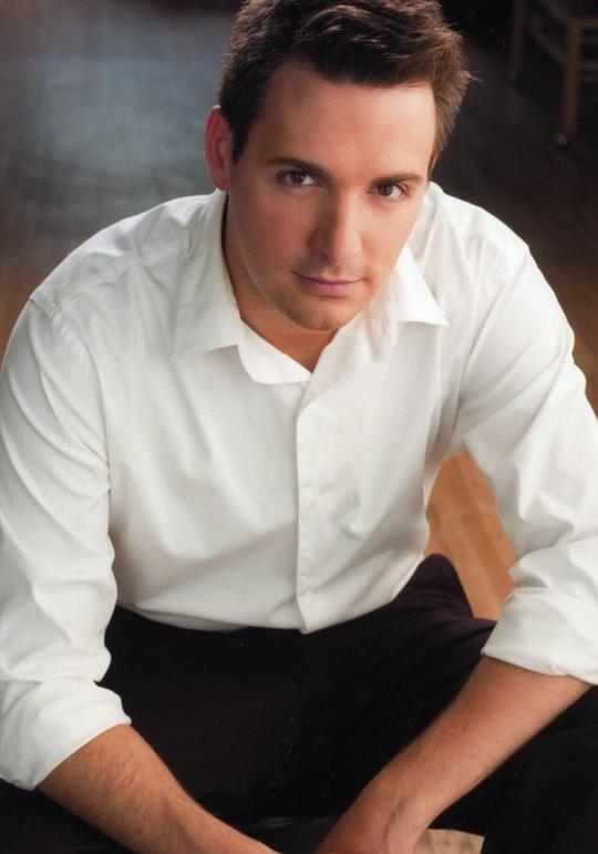 约书亚·罗林斯 Joshua Rollins照片