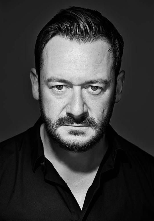 约翰·保罗·赫利 John-Paul Hurley照片