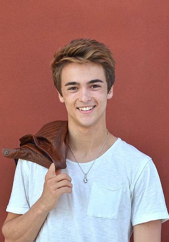 莱昂纳多·捷克 Leonardo Cecchi照片