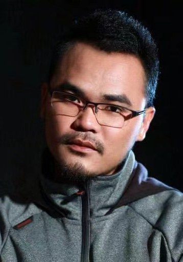 龙仕京 Shijing Long照片