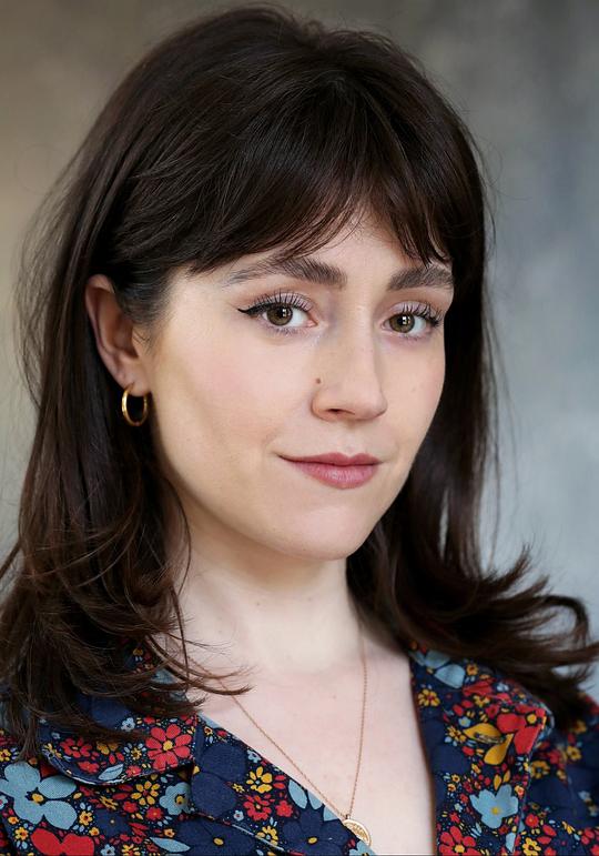 卡尔利-索菲娅·戴维斯 Carly-Sophia Davies照片