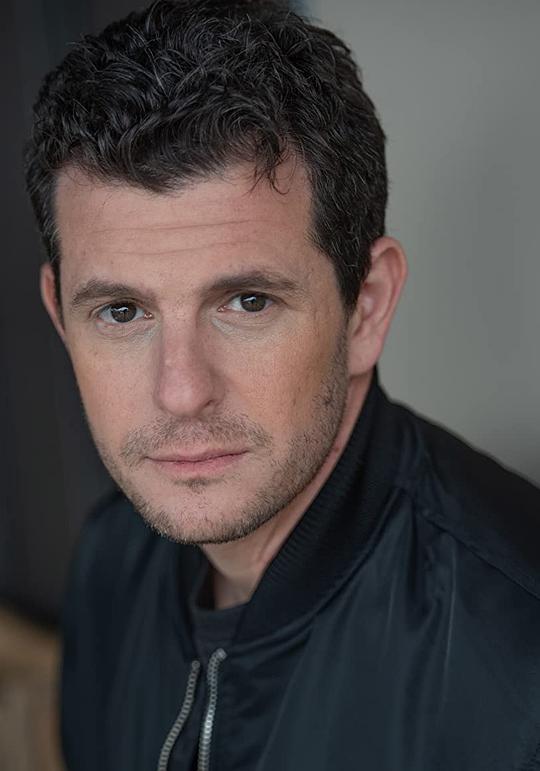 丹尼斯·斯塔罗塞尔斯基 Dennis Staroselsky照片