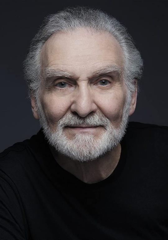 乔尔·布朗柯 Joel Branco照片