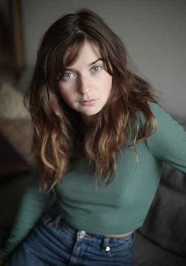 玛丽·佩蒂特 Marie Petiot照片