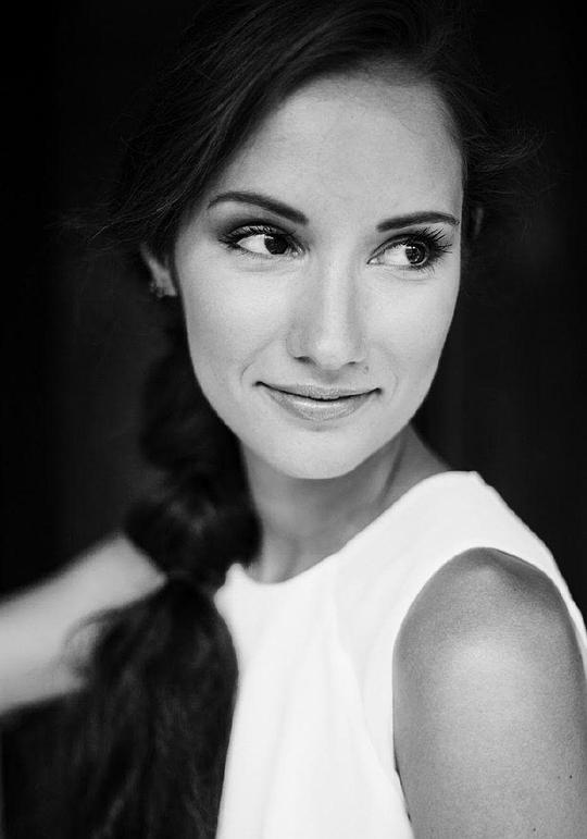 伊莉斯卡·克伦科 Eliska Krenková照片