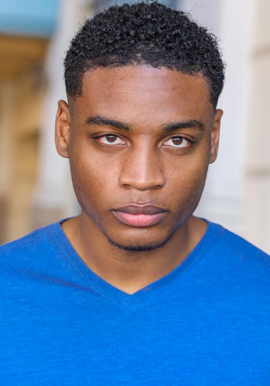 克里斯蒂安·弗里曼 Christian Freeman照片