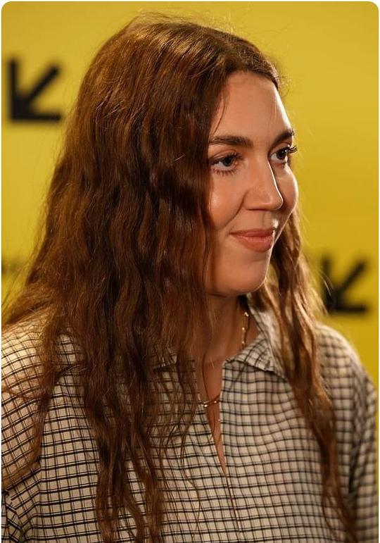 吉娜·甘梅尔 Gina Gammell照片