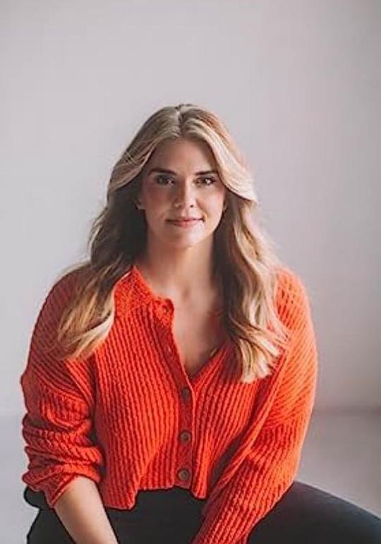 阿什利·谢尔顿 Ashley Shelton照片