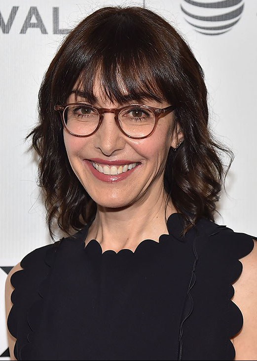 安德里亚·布劳格隆德·内温斯 Andrea Blaugrund Nevins照片