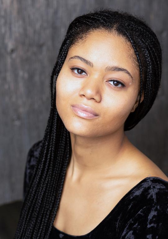 尚特勒·毕肖普 Chantelle Bishop照片