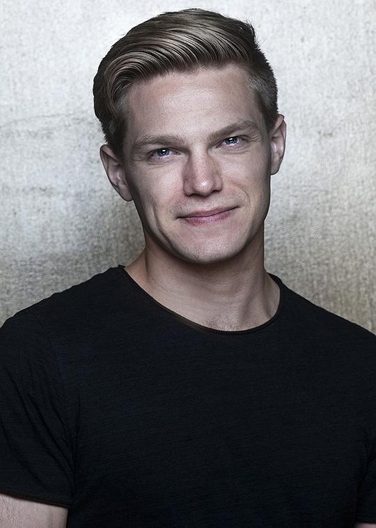 尼尔·巴博考克 Neil Babcock照片