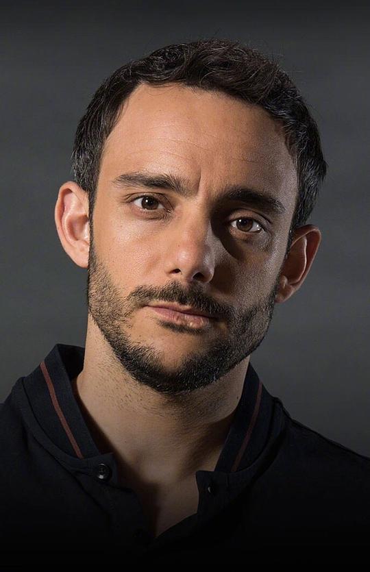 奥米德·阿布塔西 Omid Abtahi照片