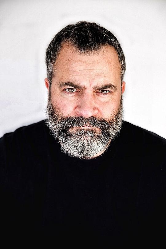 加里·奥利弗 Gary Oliver照片