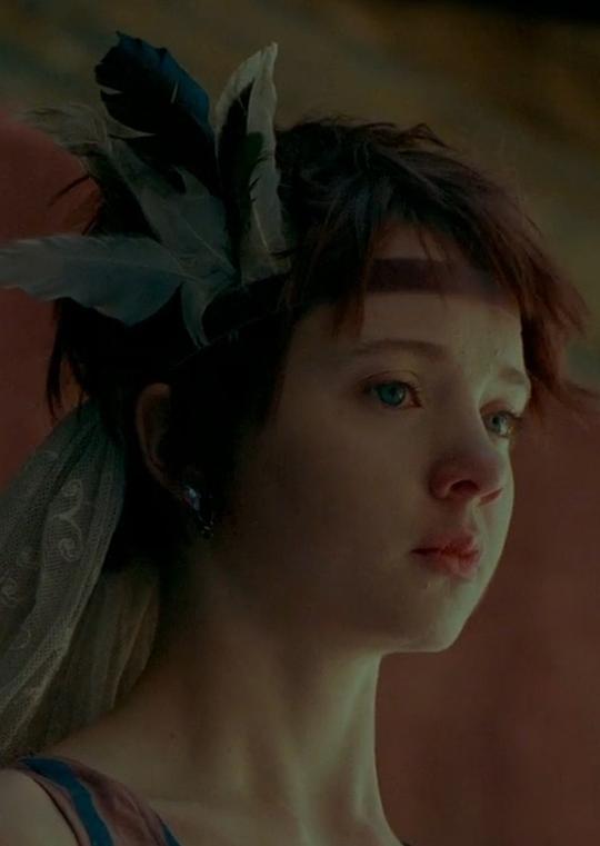 耶尼亚·维诺格拉多娃 Jenia Vinogradova照片