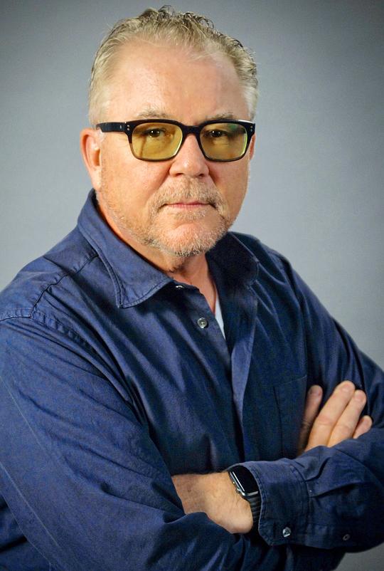 布拉德·特纳 Brad Turner照片