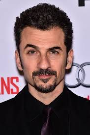 迈克尔·阿伦诺夫 Michael Aronov照片