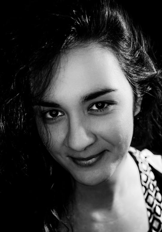 西尔维娅·布鲁内利 Silvia Brunelli照片