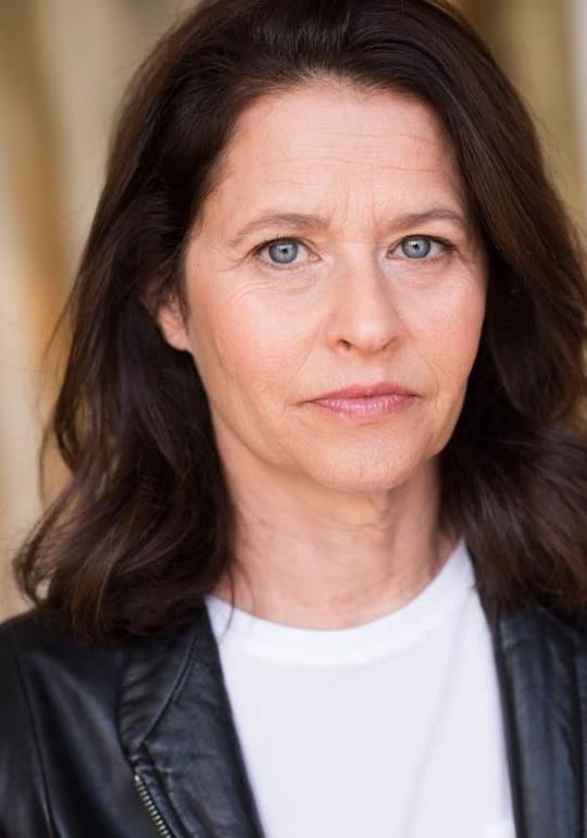 珍妮特·伯恩斯 Janet L. Burns照片