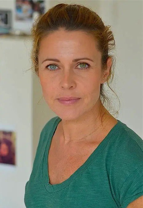 亚历山德拉·梅库洛夫 Alexandra Mercouroff照片