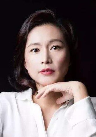 周轶君 Yijun Zhou照片