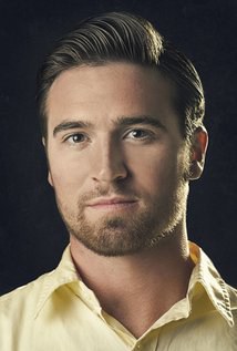 布莱恩·卡瑟利 Bryan Casserly照片