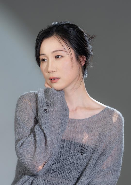 田鈊 Xin Tian照片