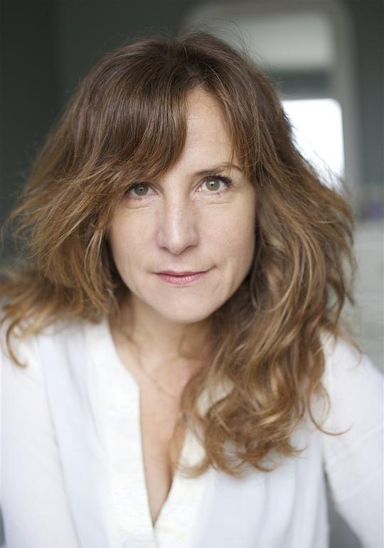 达芙妮·德·夸特芭贝斯 Daphné de Quatrebarbes照片