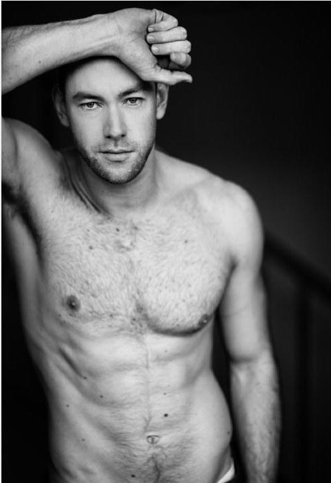 李·琼斯 Lee Jones照片